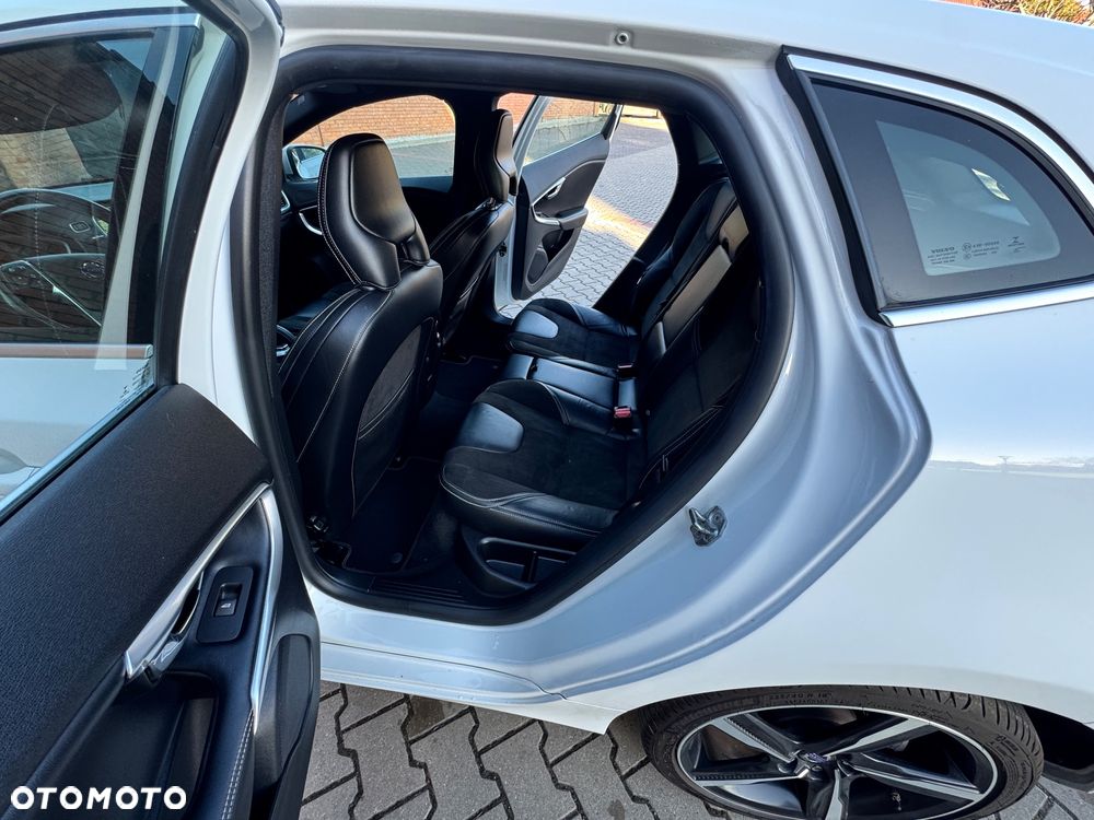 Volvo V40 D2 RDesign - 19