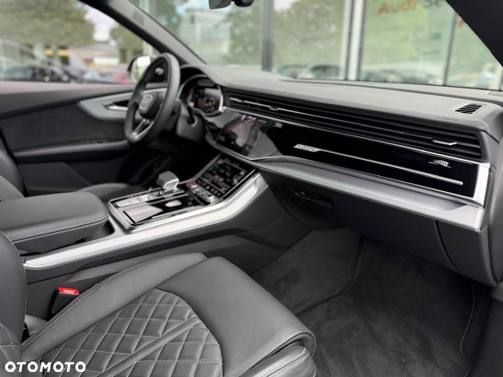 Audi SQ8 TFSI Quattro Tiptronic - 23