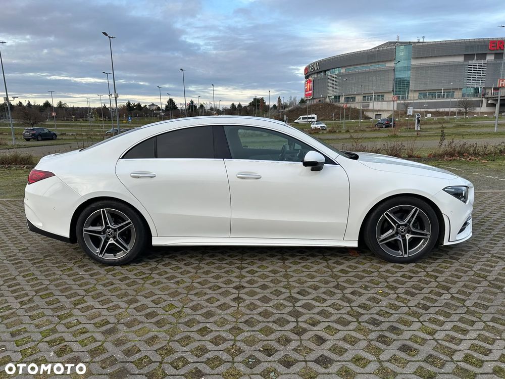 Mercedes-Benz CLA 180 d 7G-DCT AMG Line - 3