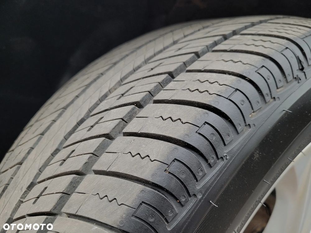 Ford Kuga 1.5 EcoBoost 4WD Trend - 12