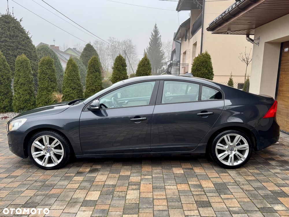 Volvo S60 2.0T Momentum - 3