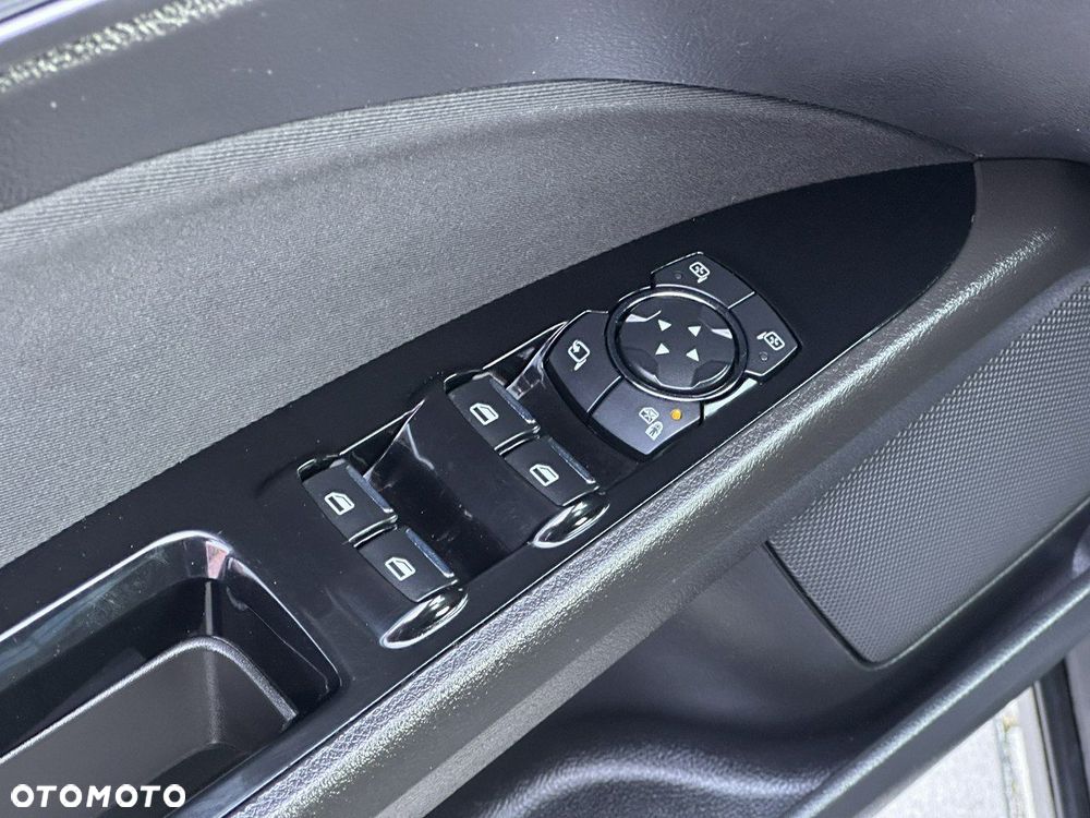 Ford Mondeo SW 2.0 TDCi Edition - 20