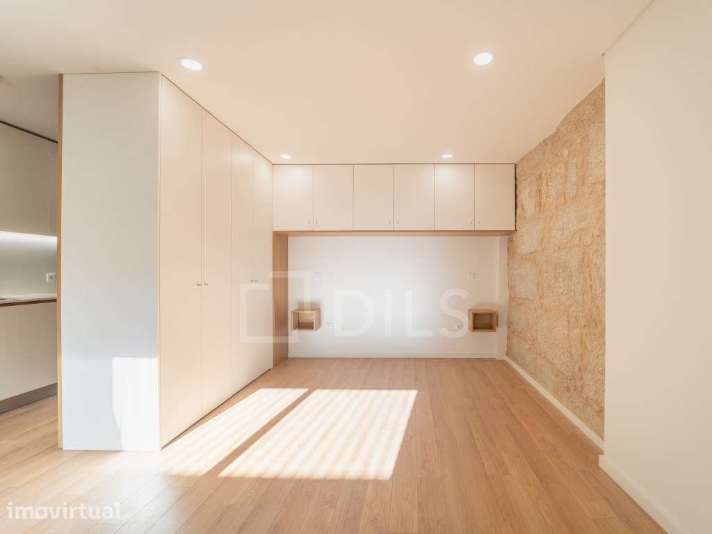 Apartamento T1+1 com jardim na Baixa do Porto - Grande imagem: 3/31