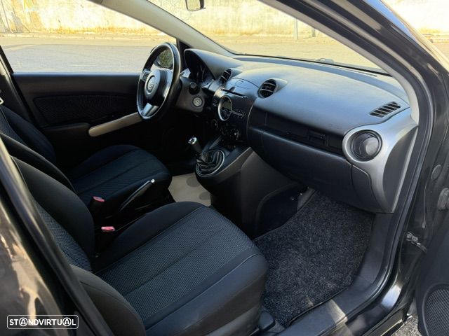 Mazda 2 1.3 90th Anniversary - 14