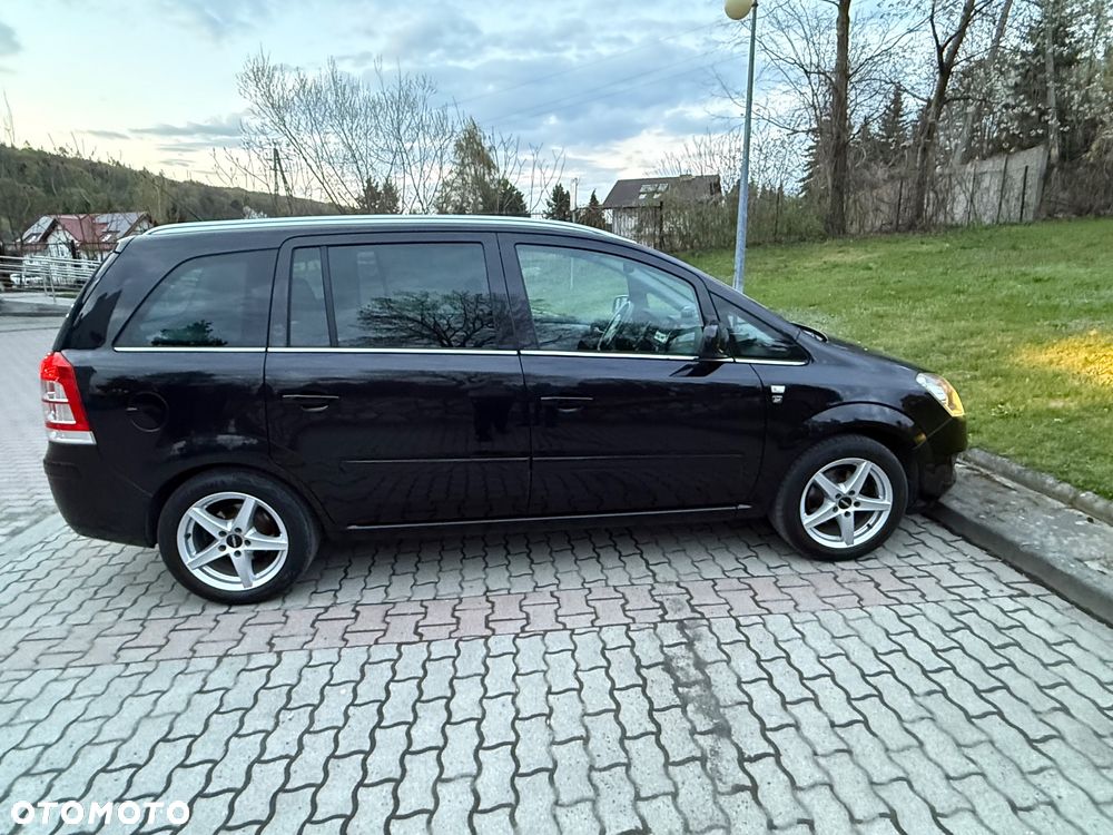 Opel Zafira 1.8 Edition 111 Jahre - 3