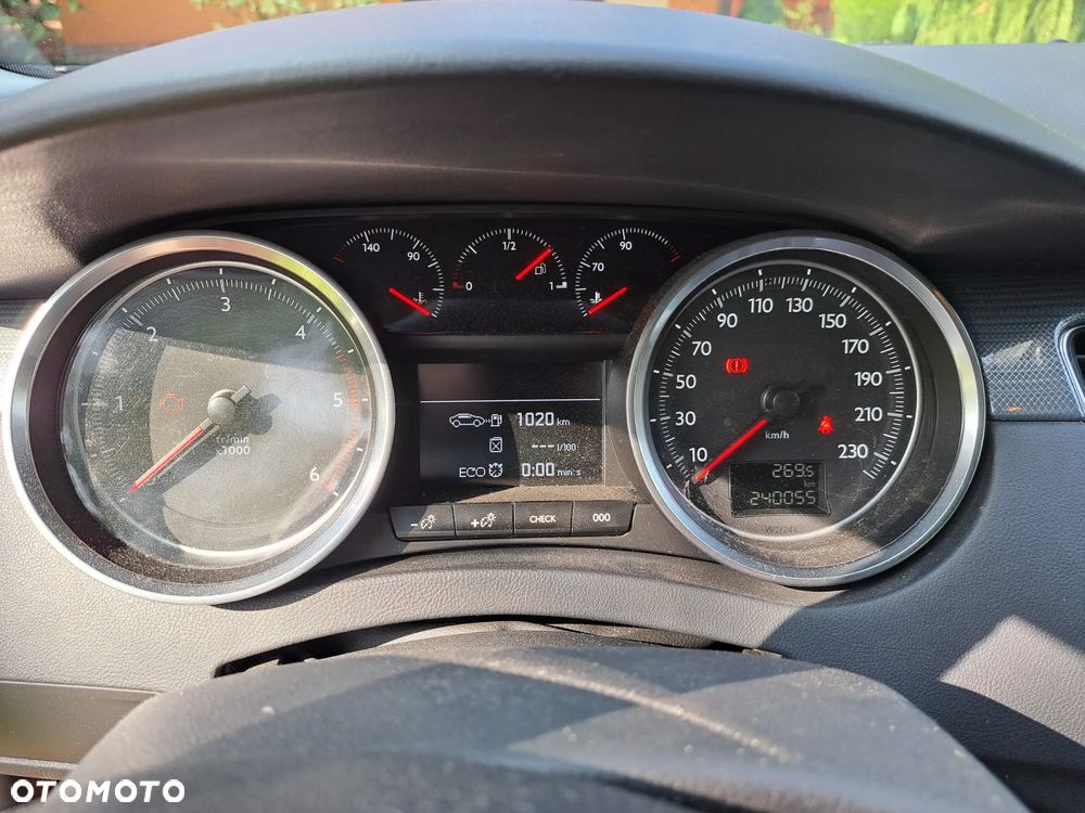 Peugeot 508 2.0 HDi Allure - 11