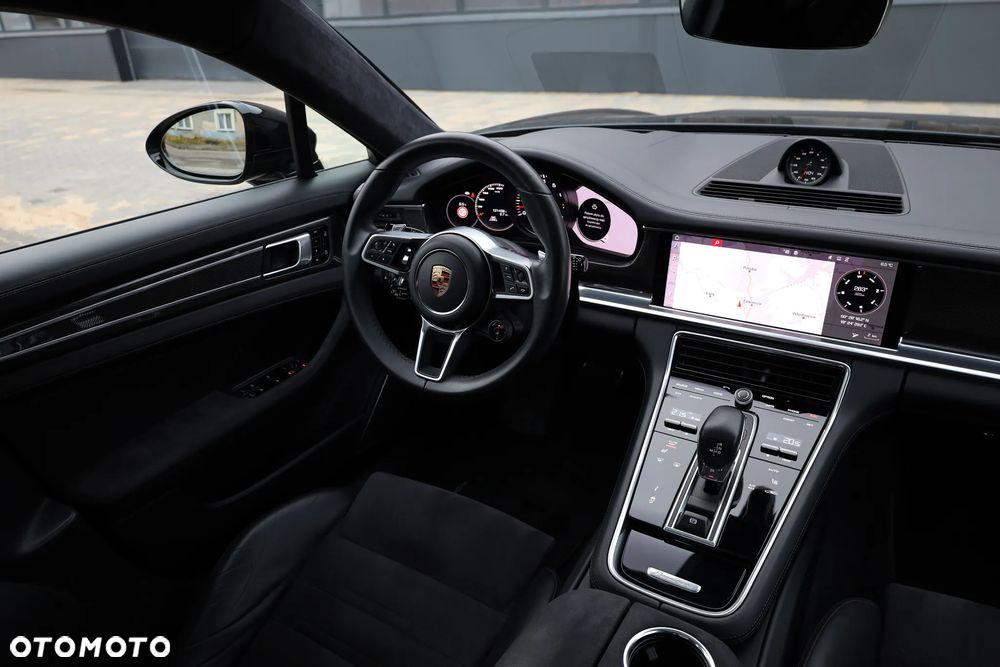 Porsche Panamera GTS - 29