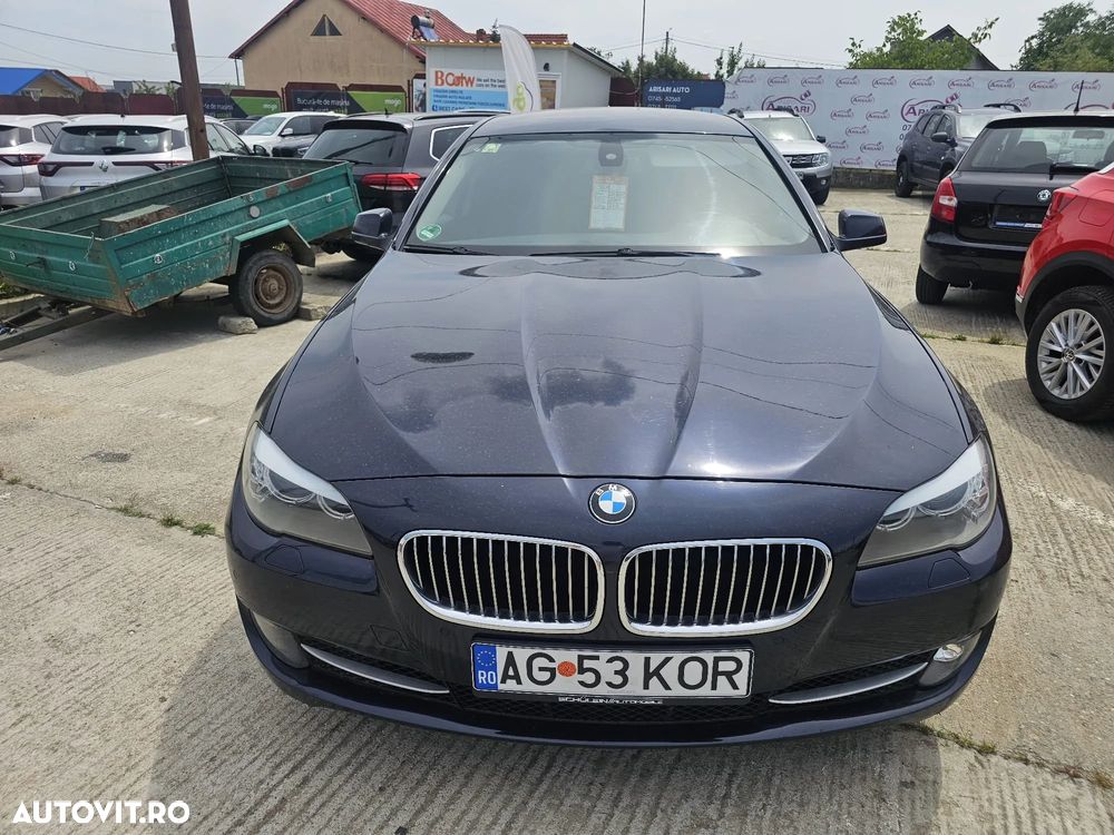 BMW Seria 5 520d Touring - 4