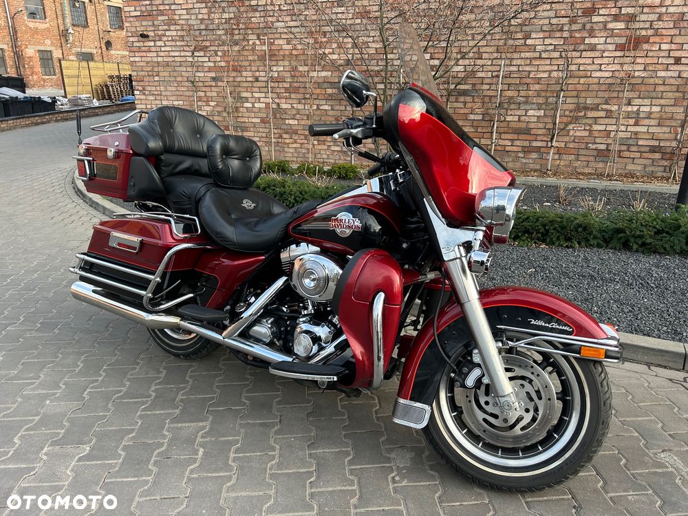 Harley-Davidson FLHTCU Ultra - 21