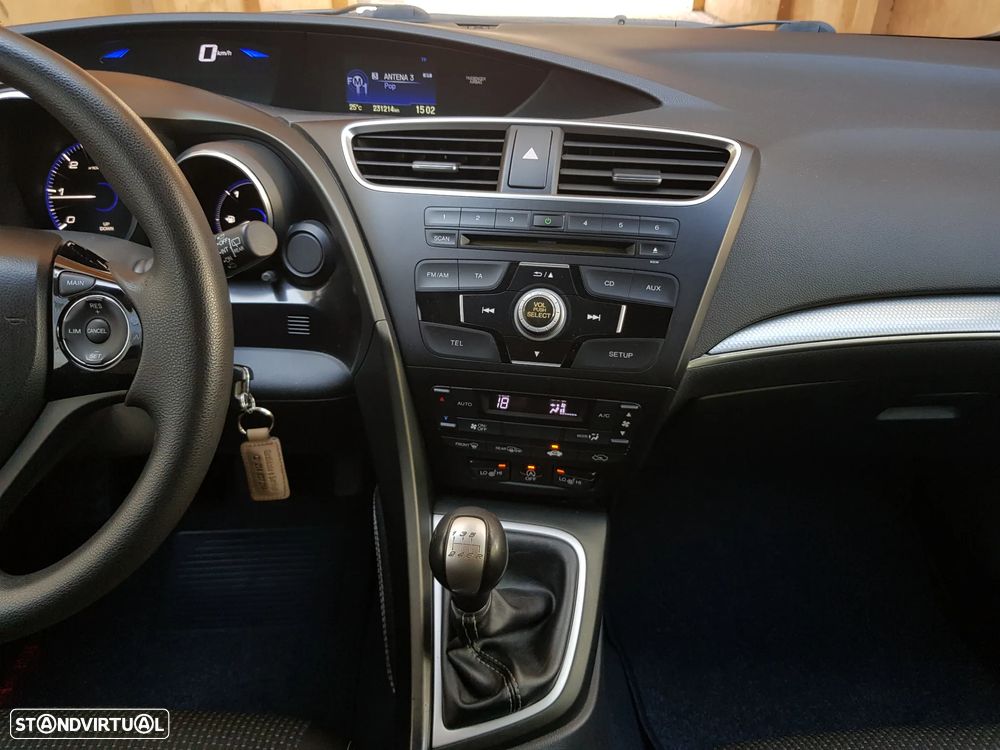 Honda Civic Tourer 1.6 i-DTEC Comfort - 16