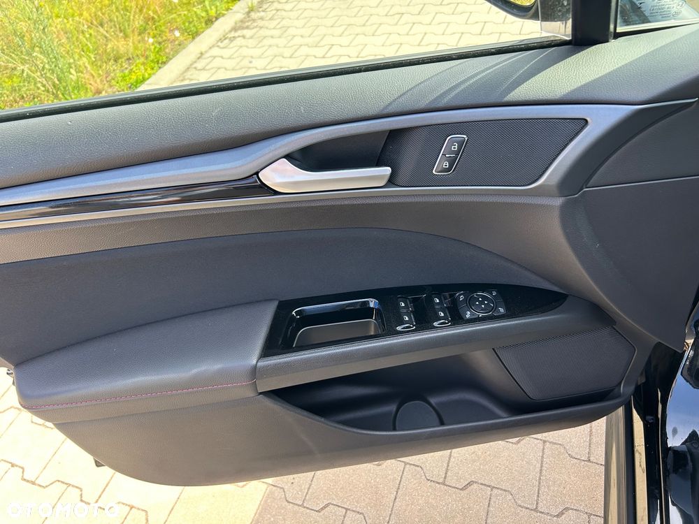 Ford Mondeo 1.5 EcoBoost ST-Line - 14