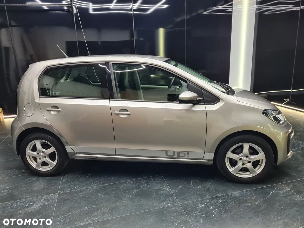 Volkswagen up! 1.0 move - 5