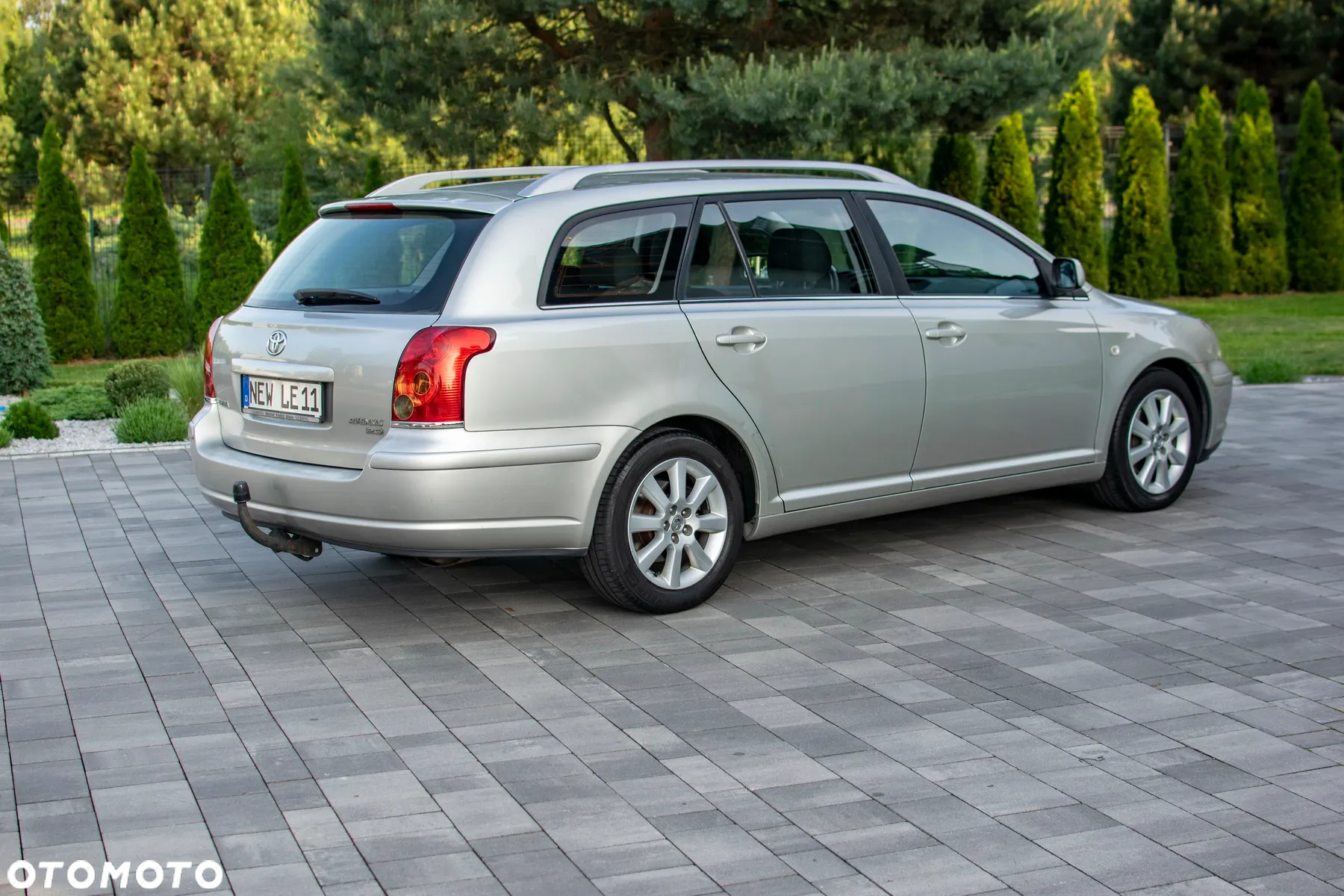 Toyota Avensis - 23