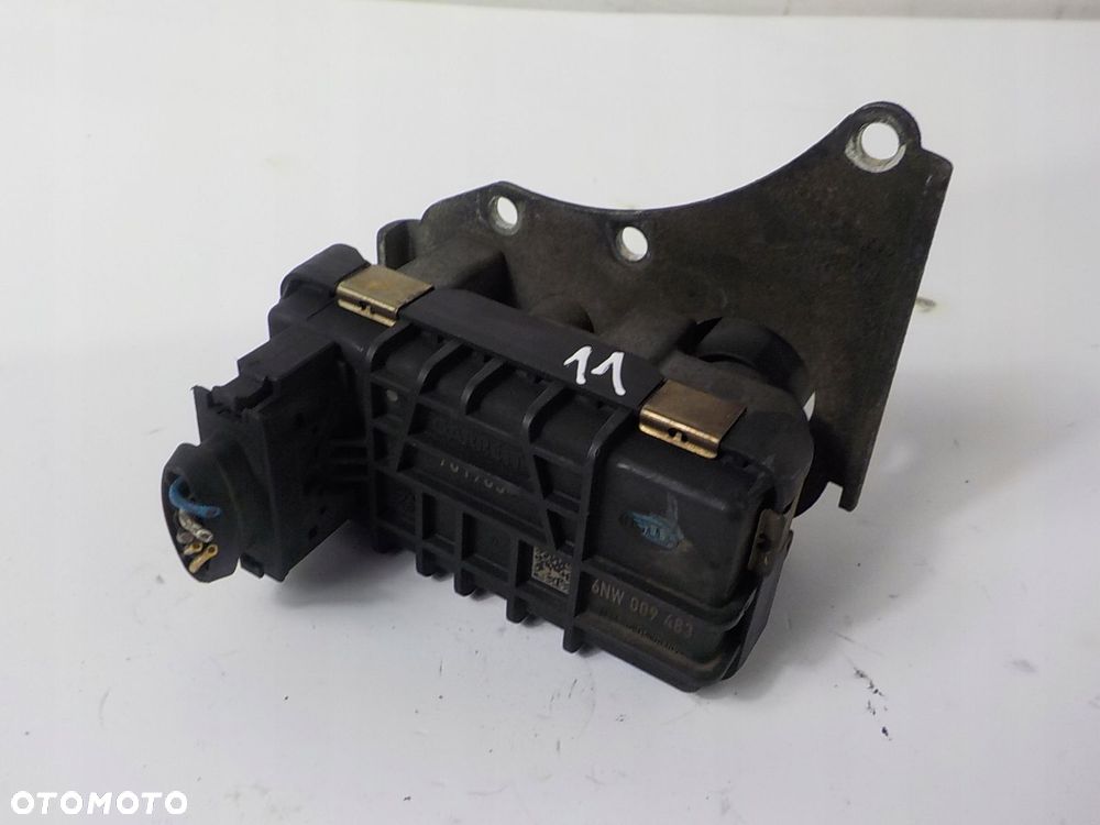 AUDI A4 B8 NASTAWNIK TURBINY AKTUATOR G-31 6NW009483 761963 - 1