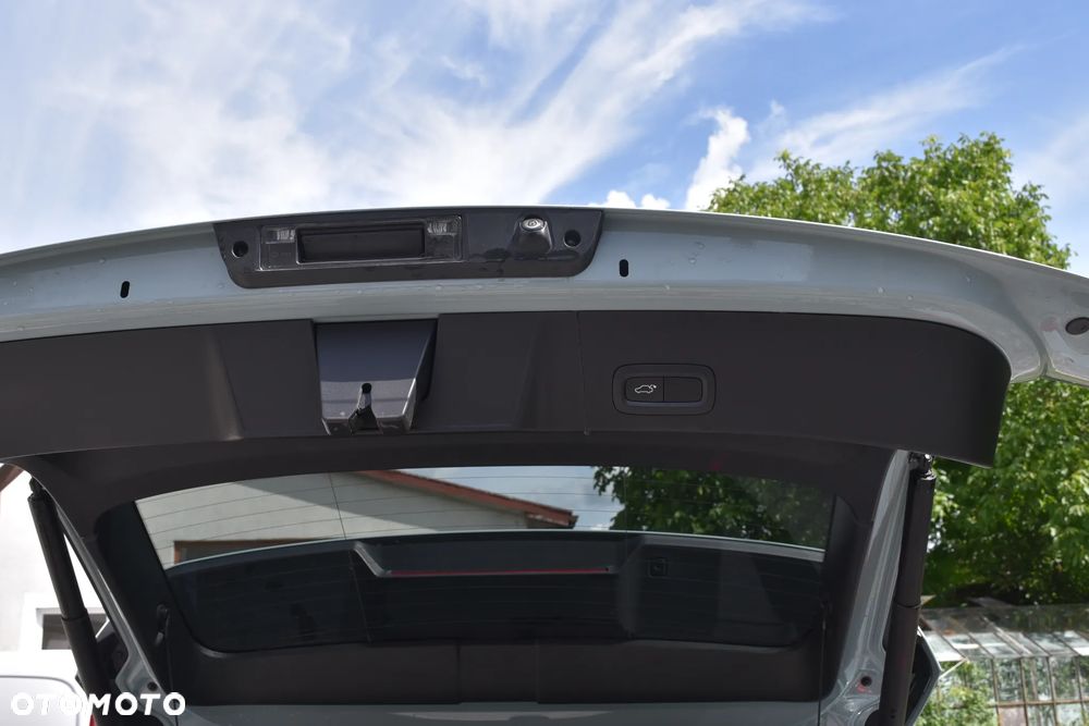 Volvo XC 40 T5 AWD Geartronic Momentum Pro - 18