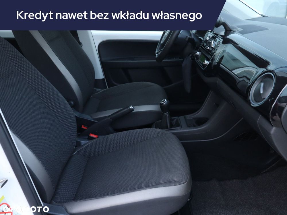 Volkswagen up! - 11