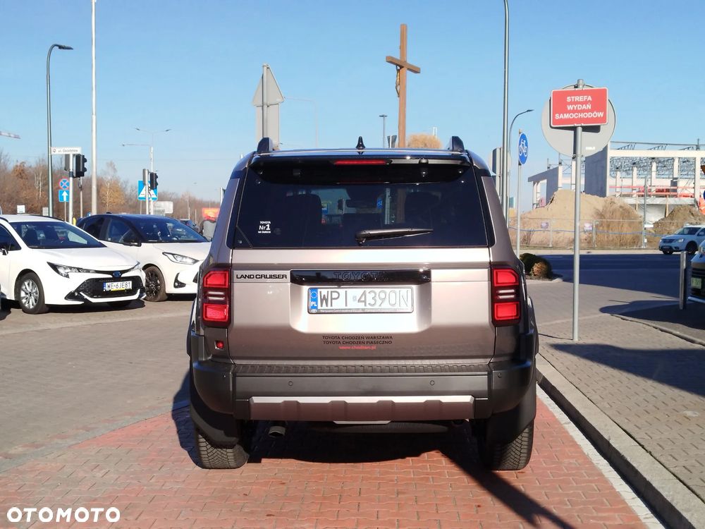 Toyota Land Cruiser LC 2.8 D-4D Executive - 4