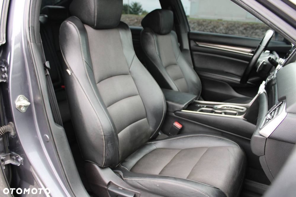 Honda Accord - 16