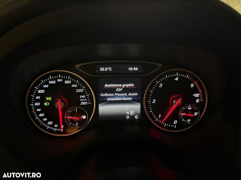 Mercedes-Benz A - 15