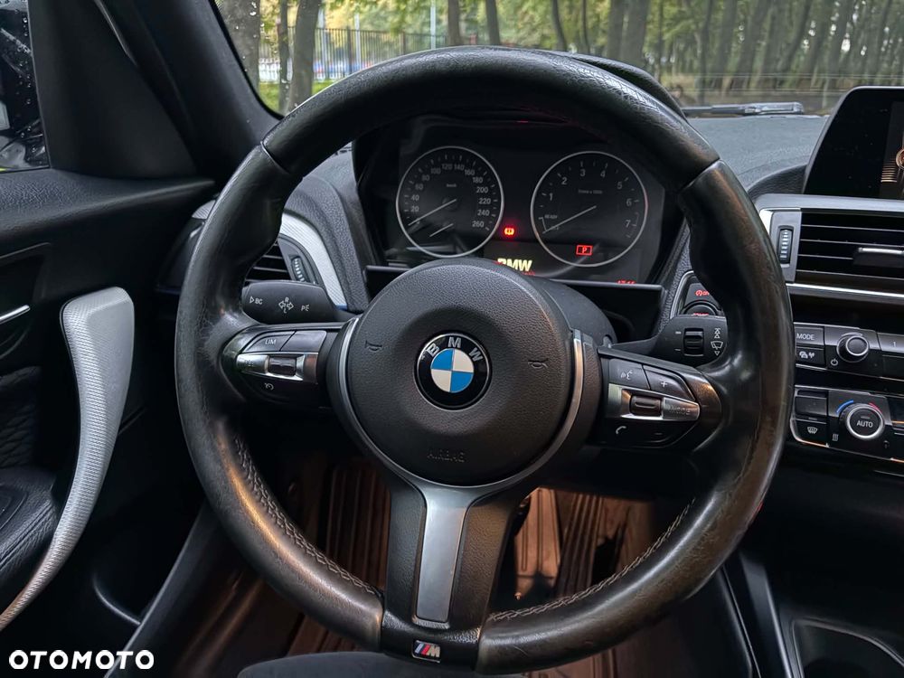 BMW Seria 1 - 12