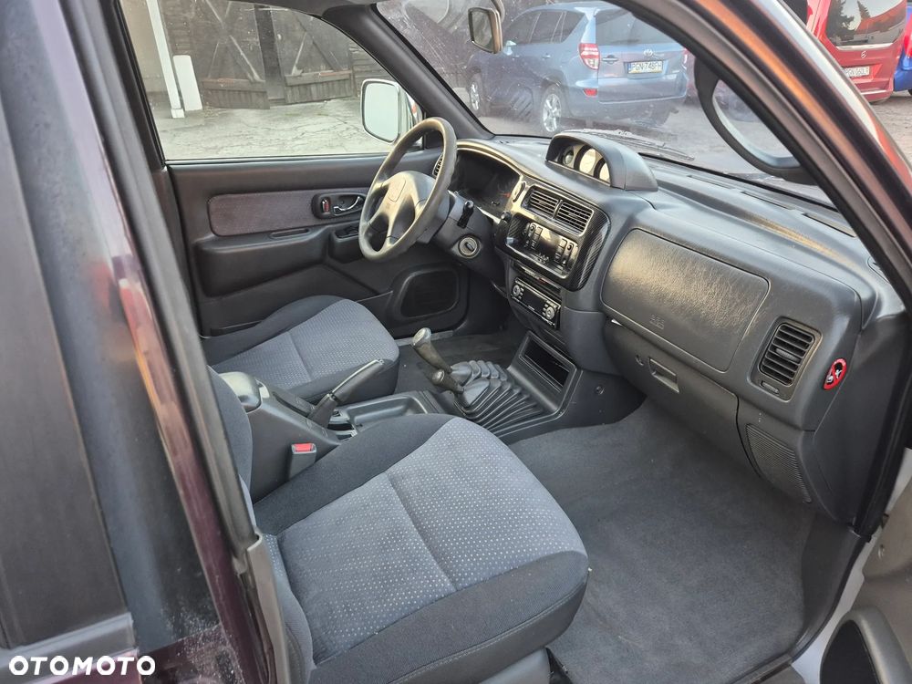 Mitsubishi L200 - 13