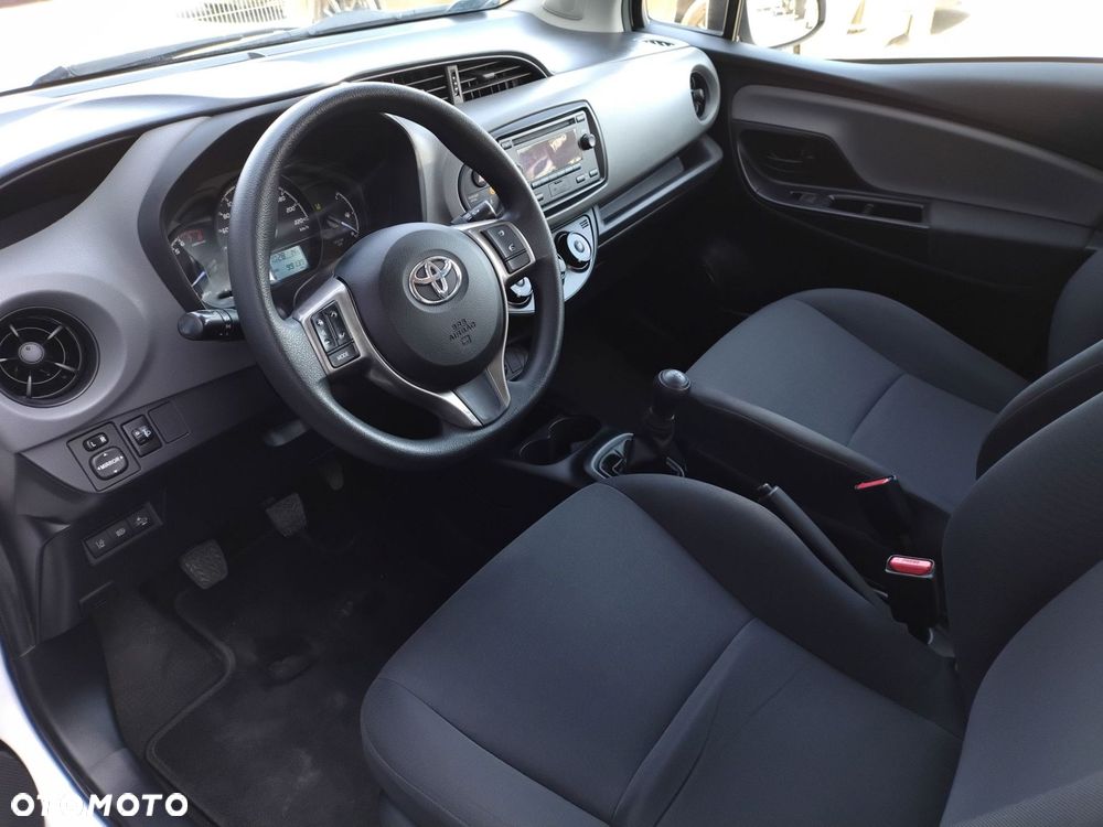 Toyota Yaris 1.0 Active - 9