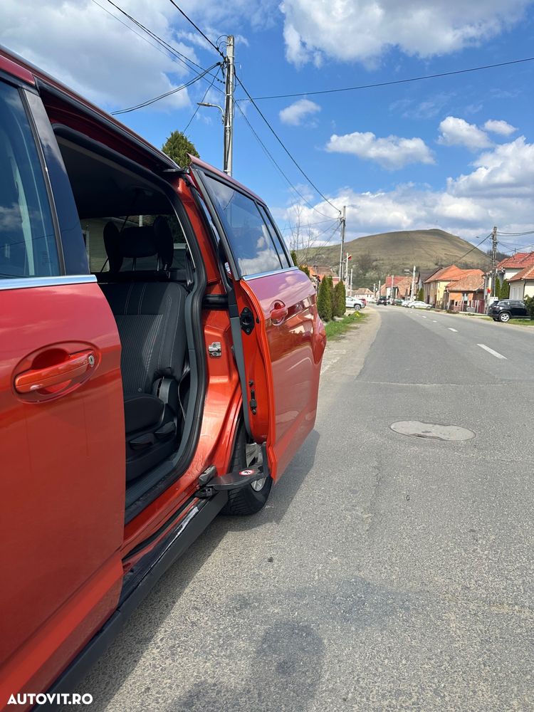 Ford Grand C-Max 2.0 TDCi DPF Powershift Trend - 8