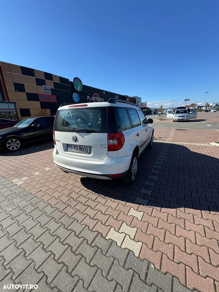 Skoda Yeti 2.0 TDI Active 4x2 - 14
