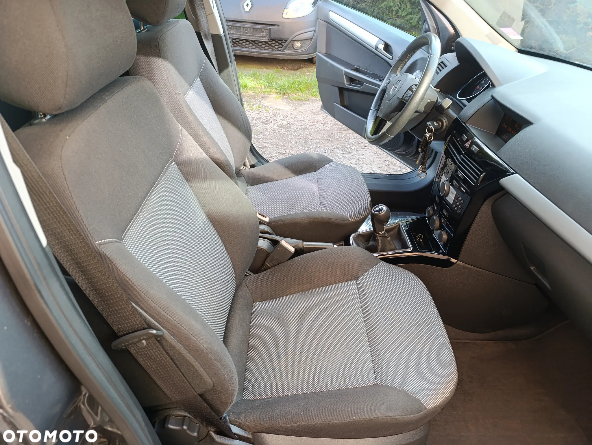 Opel Astra 1.4 Caravan Edition 111 Jahre - 25