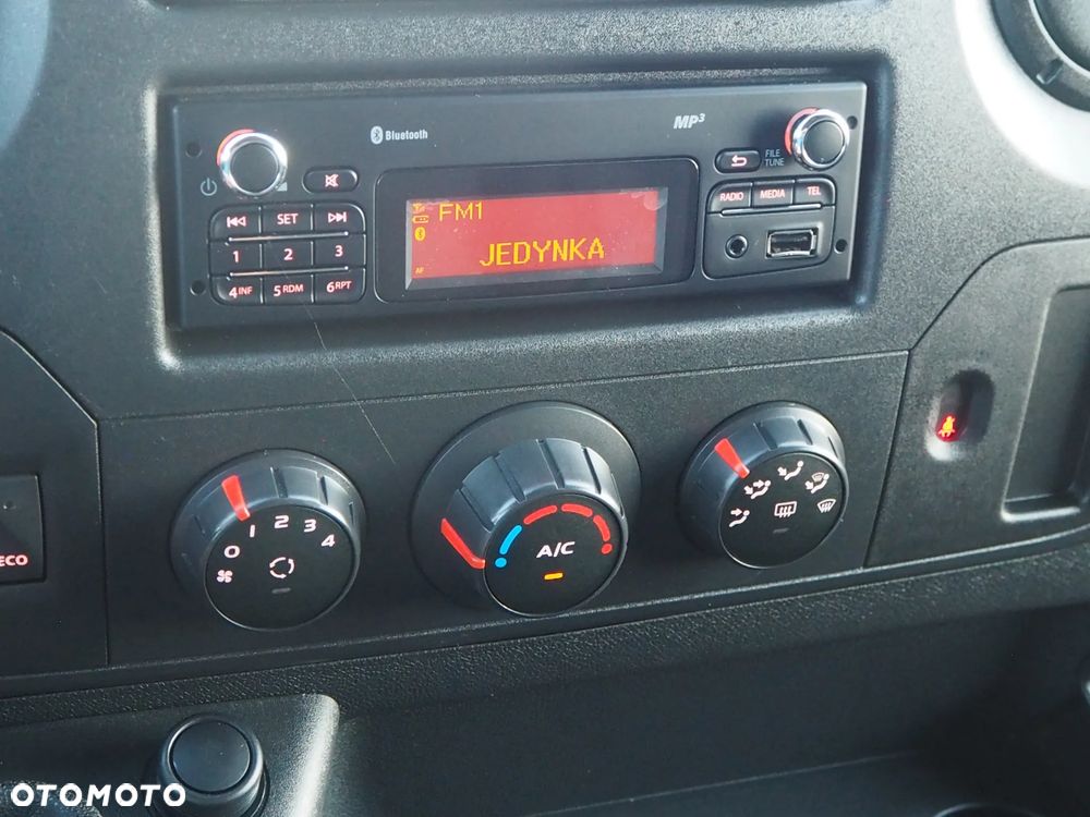 Renault Master - 25
