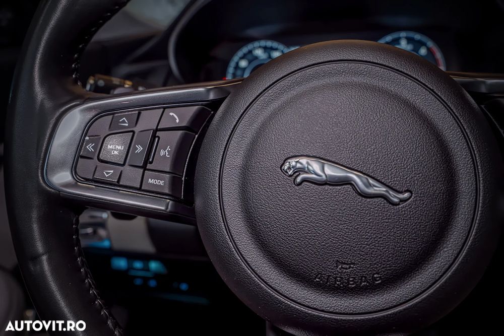 Jaguar E-Pace D180 AWD Aut. R-Dynamic HSE - 22