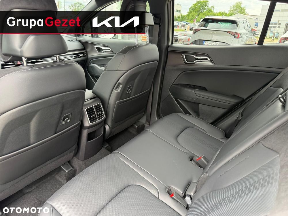 Kia Sportage - 16
