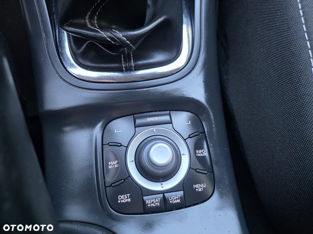 Renault Megane ENERGY TCe 115 Start & Stop Authentique - 22