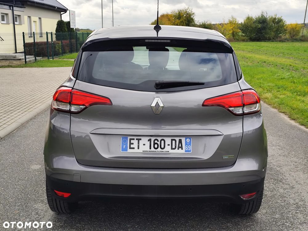 Renault Scenic ENERGY dCi 110 Start & Stop Expression - 8