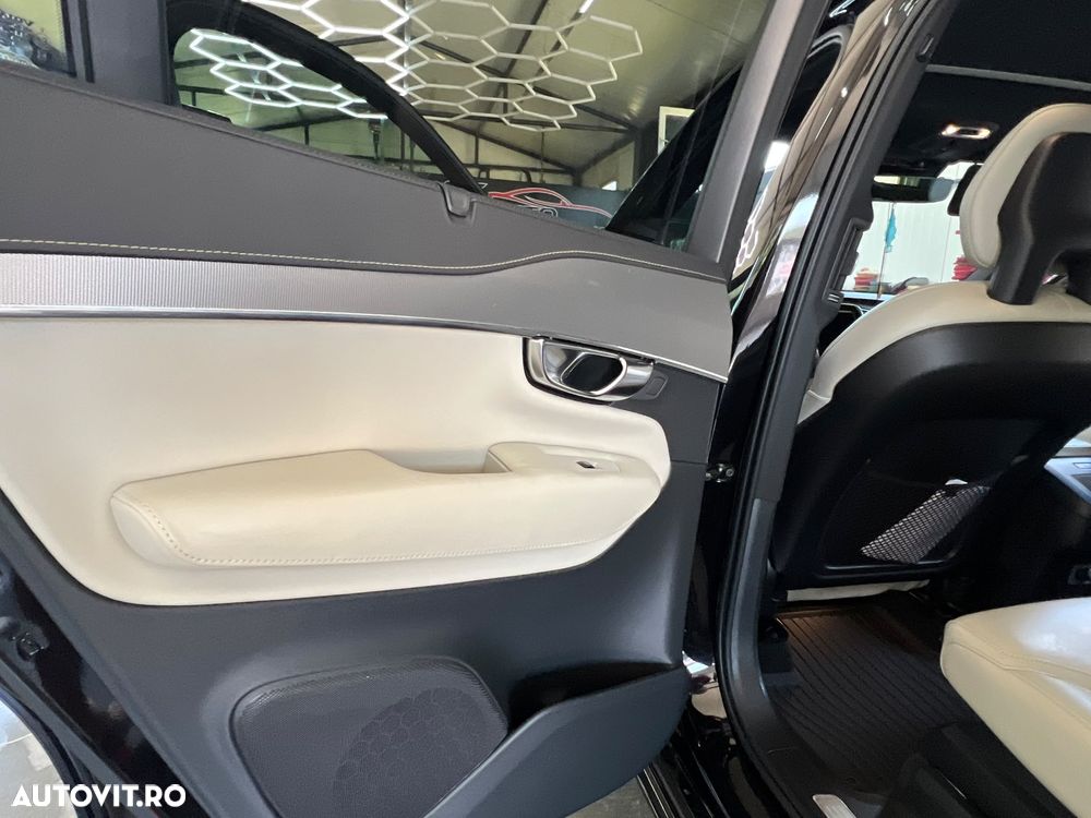 Volvo XC 90 - 10