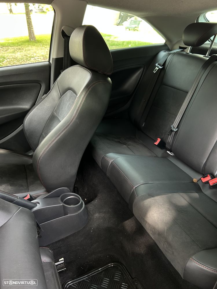 SEAT Ibiza SC 1.4 TDi FR - 12
