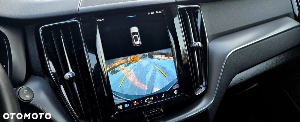 Volvo XC 60 B4 D Geartronic Momentum Pro - 22