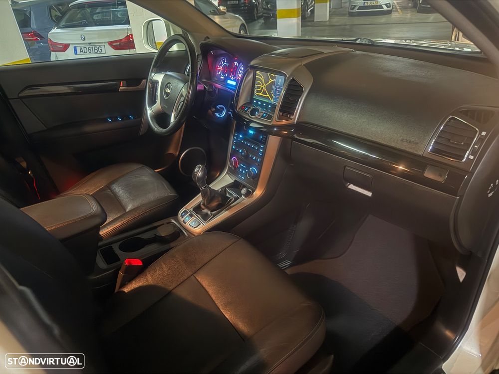 Chevrolet Captiva 2.2 VCDi Seven Xtreme 164g 7L - 39