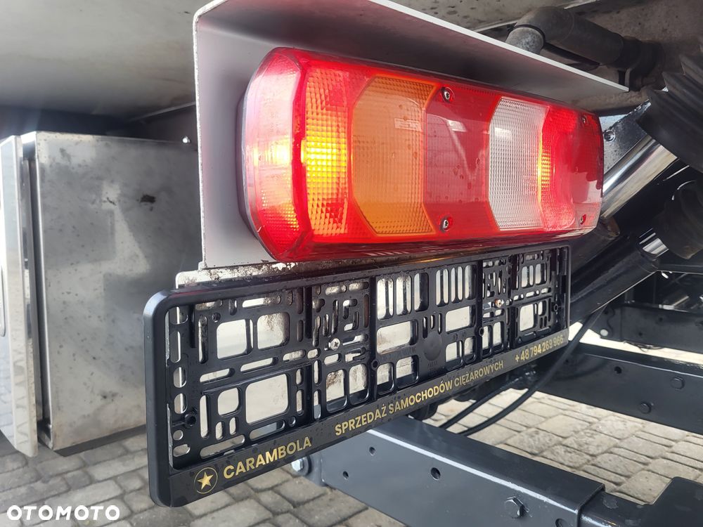 Mercedes-Benz **Mercedes Atego 1524 Chłodnia + Winda Euro 6 2018 / 240 tys. km / 15 EP / Pneumatyka / Tempomat** - 21