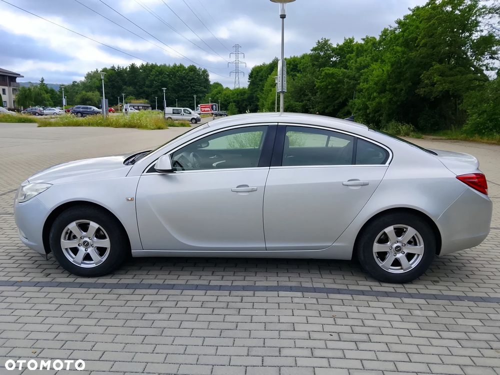 Opel Insignia 1.8 - 6