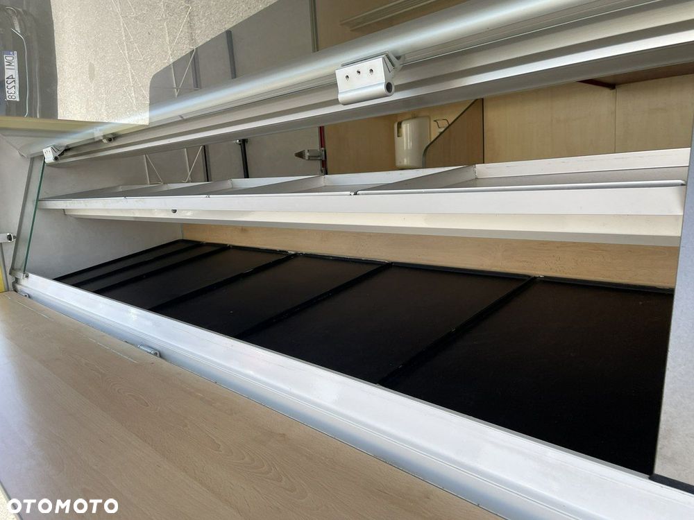 Mercedes-Benz Sprinter - 20