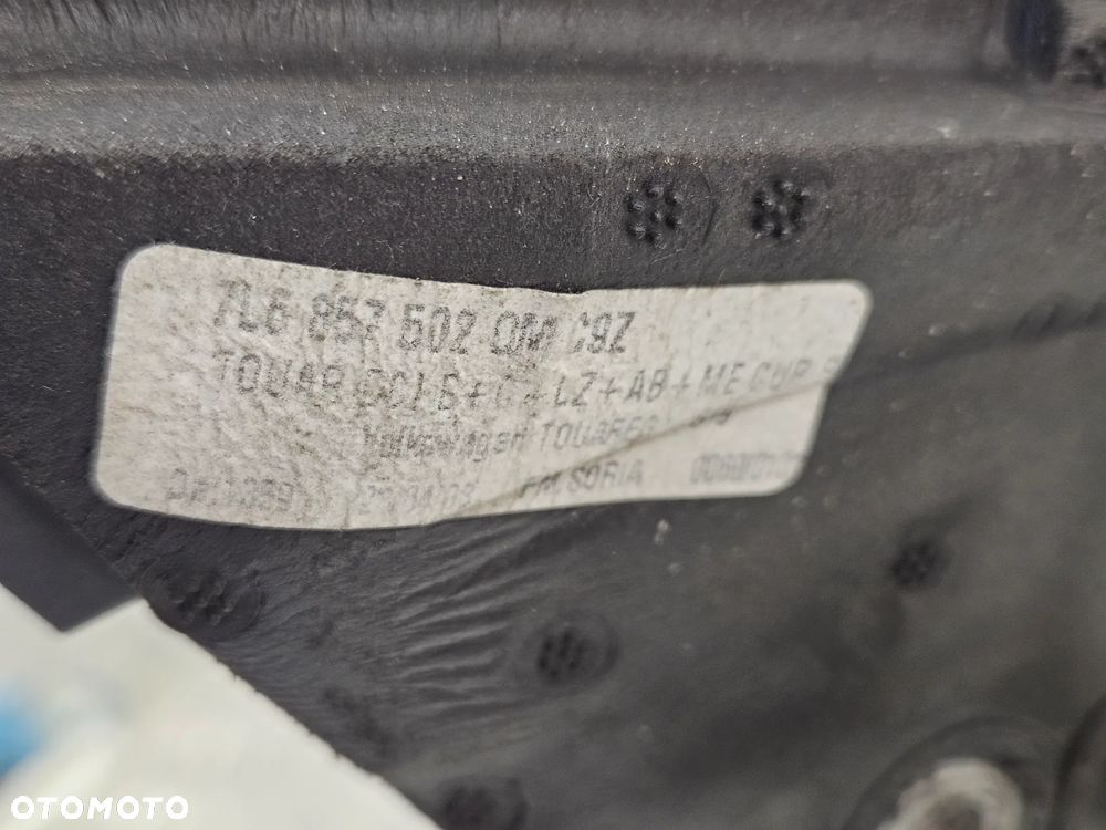 VW TOUAREG 7L LIFT 06-09R LUSTERKO PRAWE LC9Z 12PIN 7L6857502 - 12