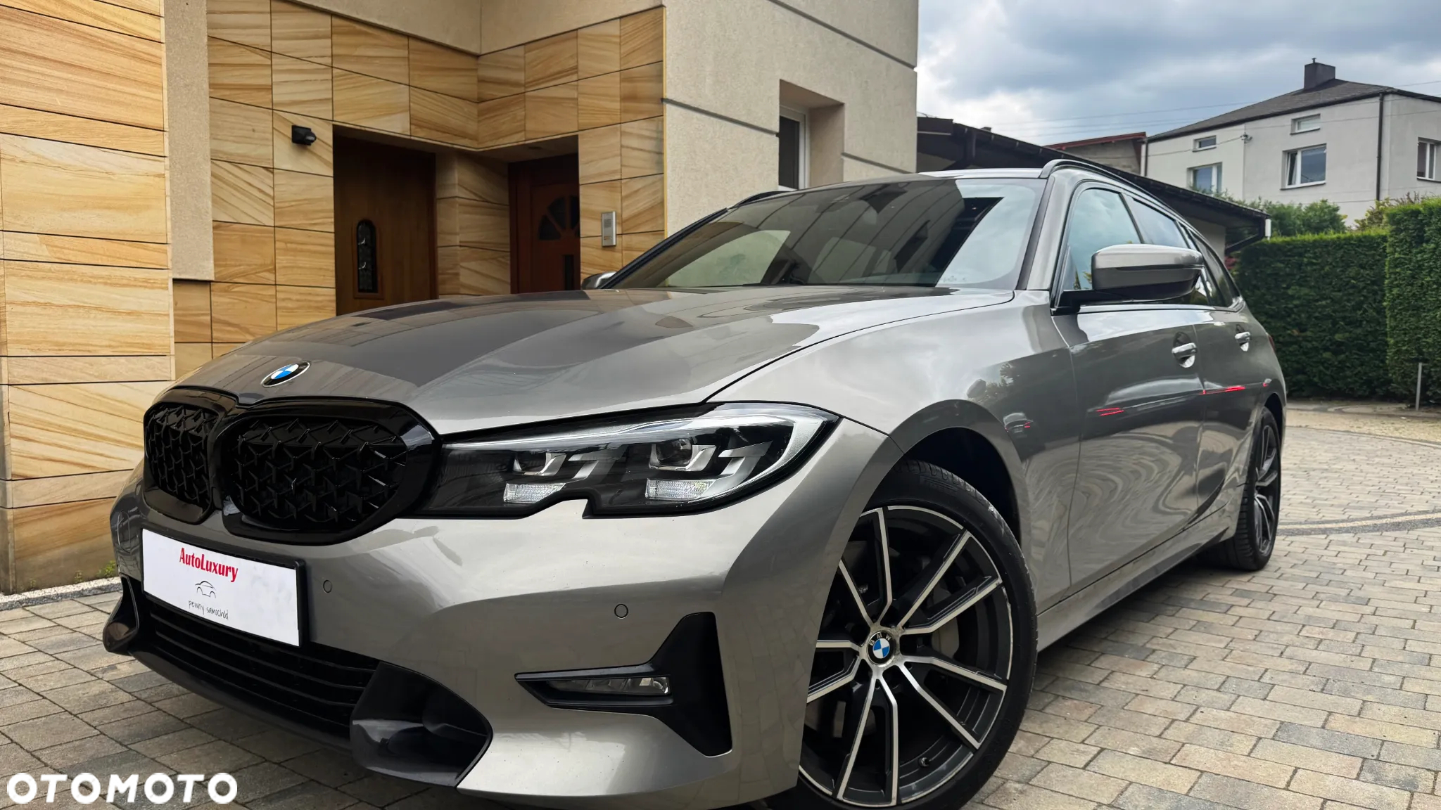 BMW Seria 3 330i Sport Line sport - 2