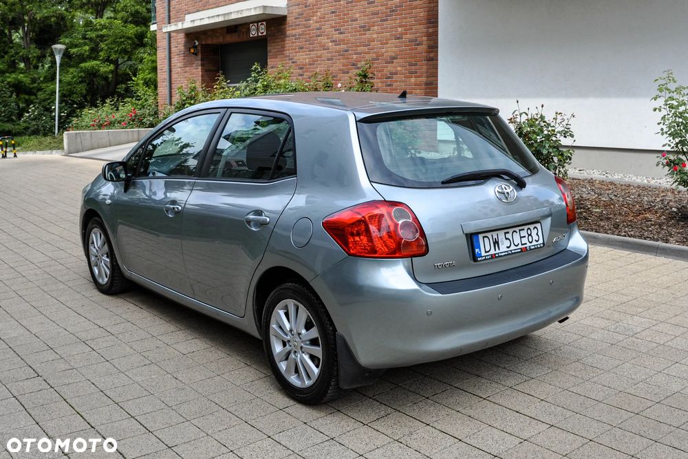 Toyota Auris - 3