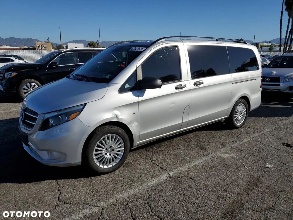 Mercedes-Benz Vito - 2