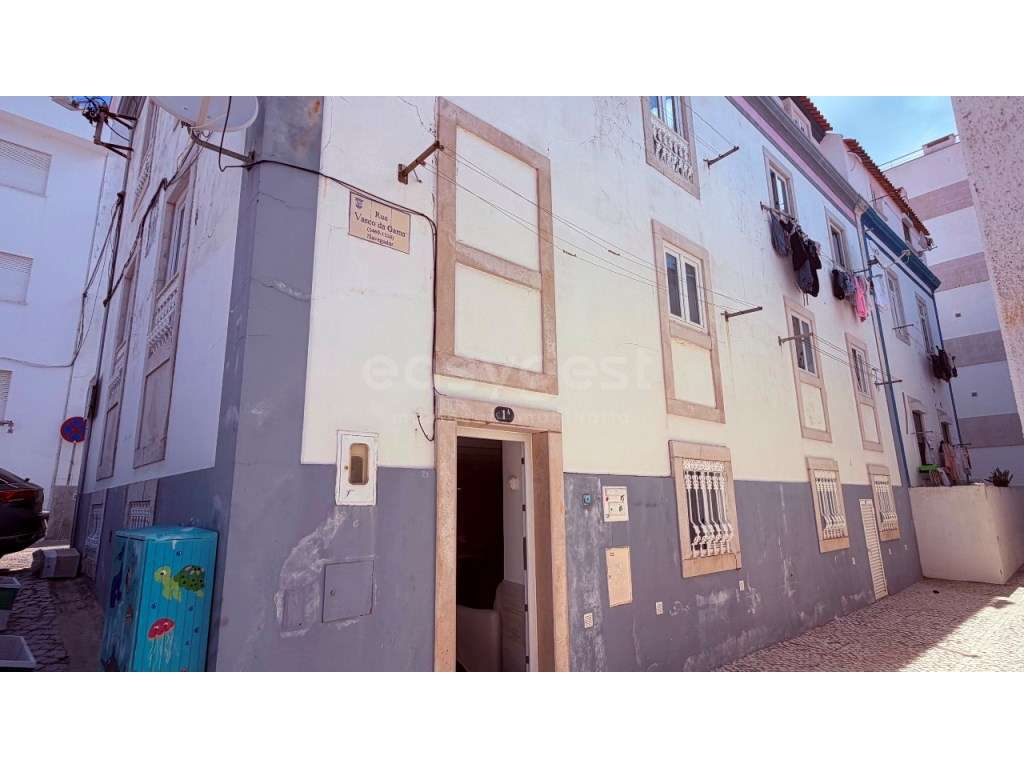A Sua Casa de Praia Espera por Si | T2 Remodelado | 2 Minutos da Praia - Grande imagem: 2/21