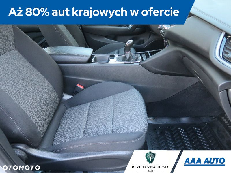 Opel Insignia - 10