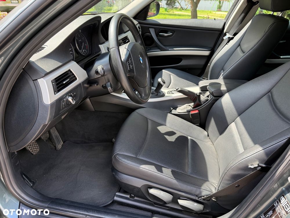 BMW Seria 3 - 6