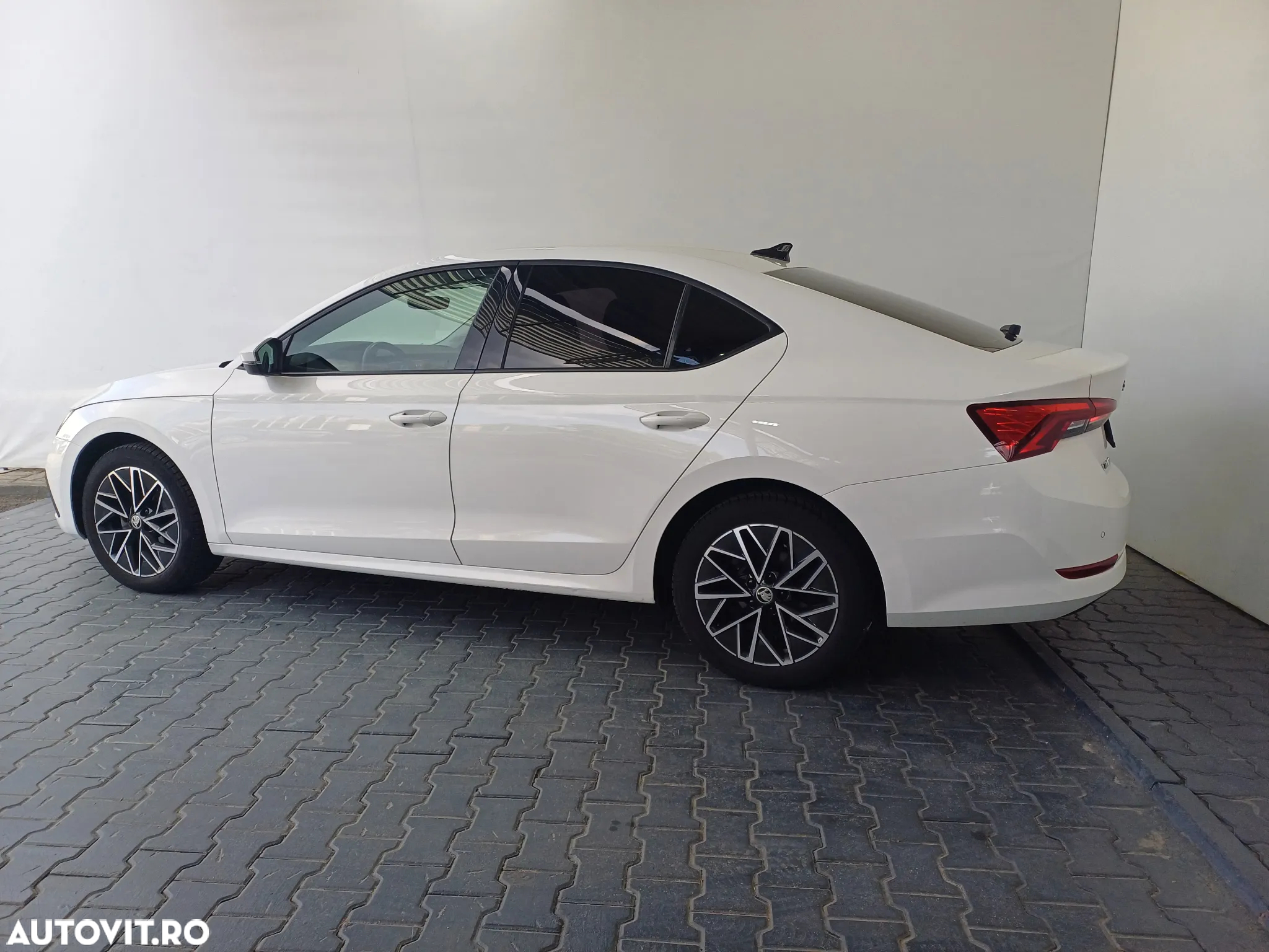 Skoda Octavia 2.0 TDI Ambition - 3