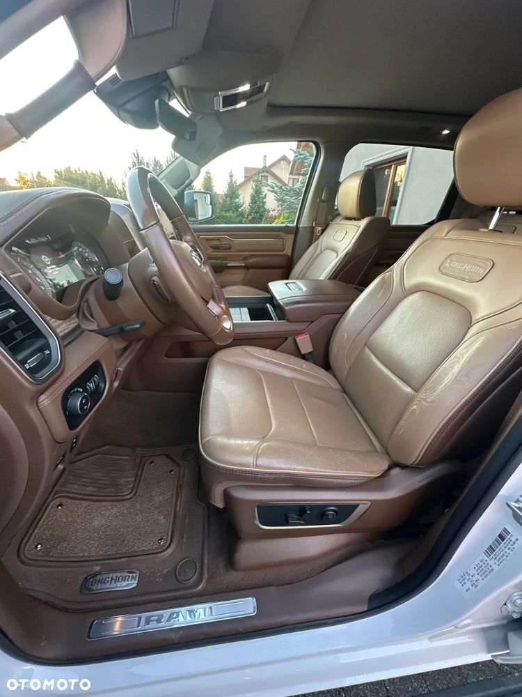 RAM 1500 5.7 Crew Cab Longhorn - 22